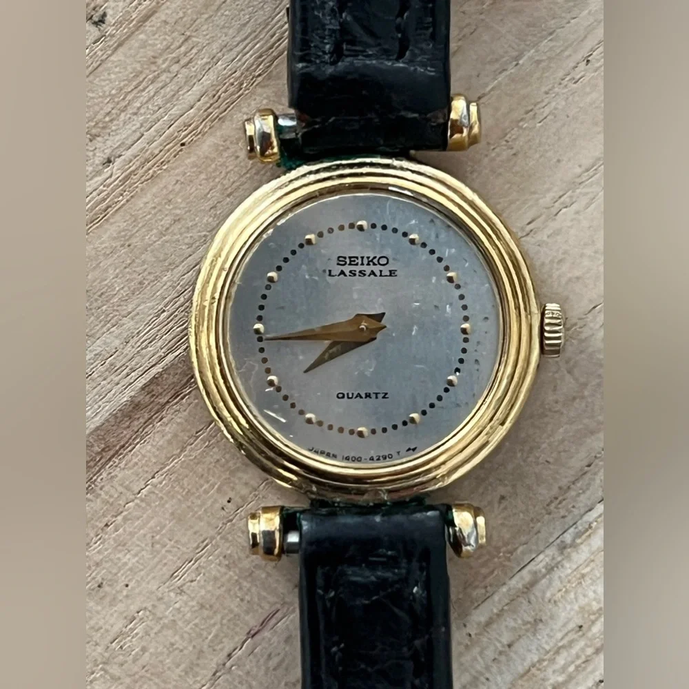 Seiko Lassale Rare Ladies Watch Vintage Stainless Dial Gold-Tone Case Leather